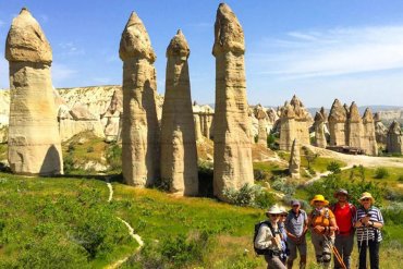 Cappadocia Turkish Night Show with Dinner and Drinks
